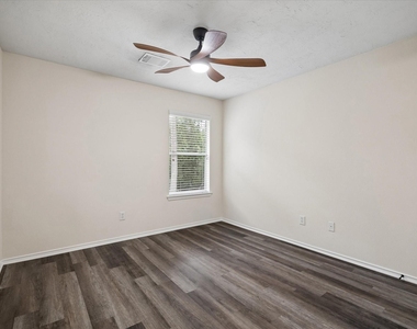 7 Wineberry Place - Photo Thumbnail 21