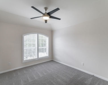 25618 Crisp Spring Lane - Photo Thumbnail 38