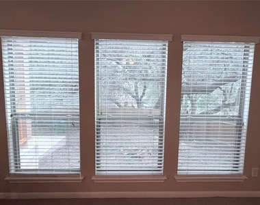 7315 Eagle Hills - Photo Thumbnail 9