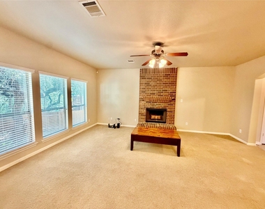 7315 Eagle Hills - Photo Thumbnail 6