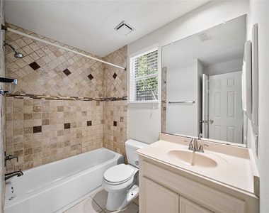 1711 S Medio River Circle - Photo Thumbnail 15