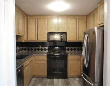 8427 Hearth Drive - Photo Thumbnail 3