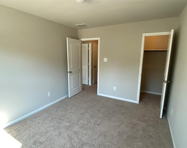13628 Briana Brook Court - Photo Thumbnail 18