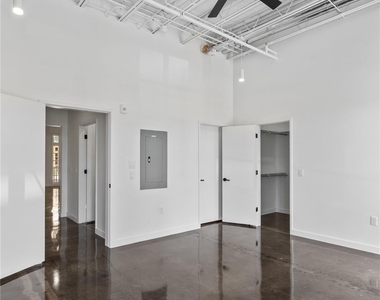 3401 Louisiana Street - Photo Thumbnail 8