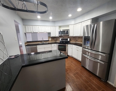 4515 Aspen Brook Lane - Photo Thumbnail 6