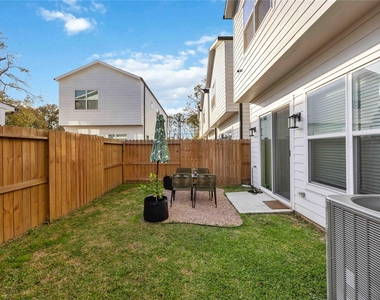 5702 Breland Street - Photo Thumbnail 13