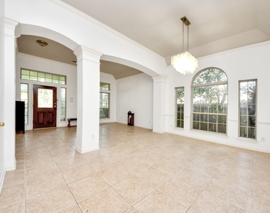 3818 S Barnett Way - Photo Thumbnail 8