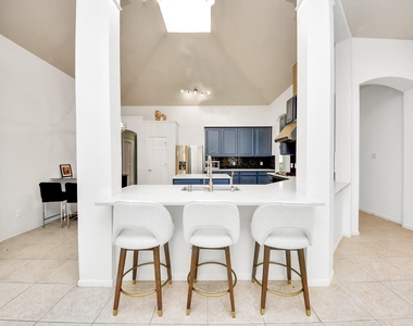 3818 S Barnett Way - Photo Thumbnail 24