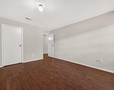 16707 Running Quail Court - Photo Thumbnail 22