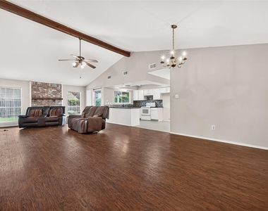 16707 Running Quail Court - Photo Thumbnail 4