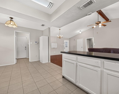 16707 Running Quail Court - Photo Thumbnail 10