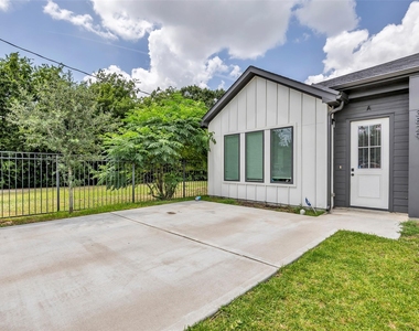 3829 Goodhope Street - Photo Thumbnail 25