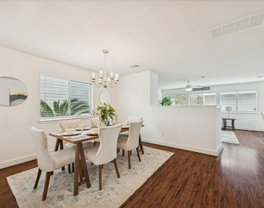 10727 Cobblecreek Way - Photo Thumbnail 7
