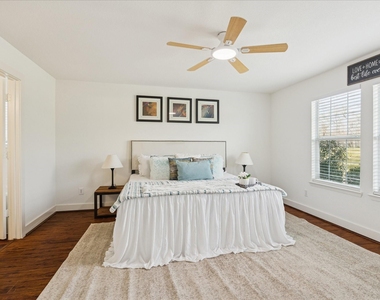 10727 Cobblecreek Way - Photo Thumbnail 3