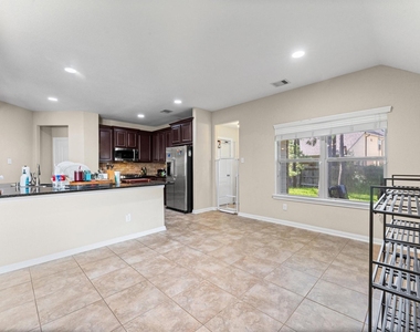235 New Harmony Trail - Photo Thumbnail 8