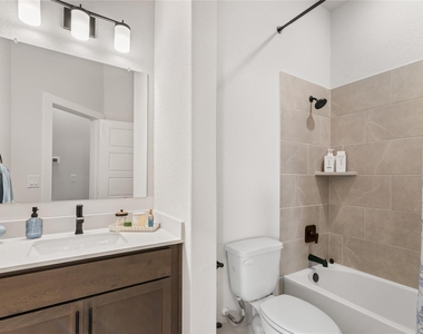 128 Radnor Road - Photo Thumbnail 8