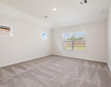 3111 West Frontier Lane - Photo Thumbnail 16