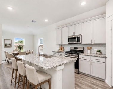 3111 West Frontier Lane - Photo Thumbnail 1