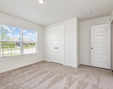 3111 West Frontier Lane - Photo Thumbnail 27
