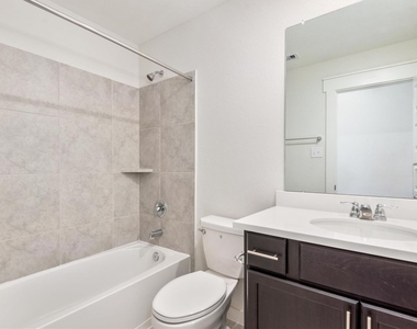 3111 West Frontier Lane - Photo Thumbnail 28