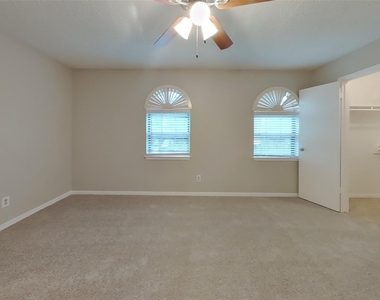16726 Britford - Photo Thumbnail 7