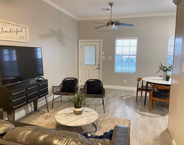 1015 Bluewater Hwy Unit 2 - Photo Thumbnail 1