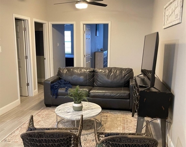 1015 Bluewater Hwy Unit 2 - Photo Thumbnail 2