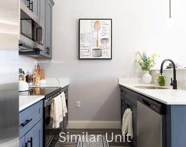 1555 Elm - Photo Thumbnail 4