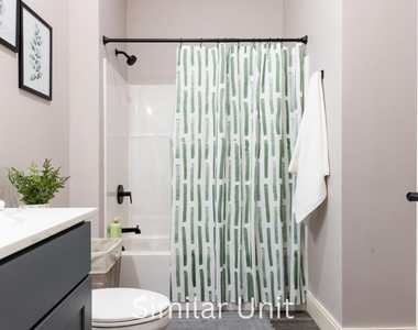 1555 Elm - Photo Thumbnail 9