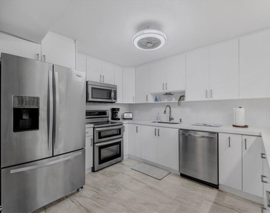 108 Se 47th Street - Photo Thumbnail 8