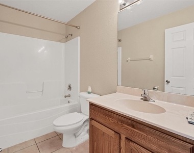 5257 Leeds Road - Photo Thumbnail 16