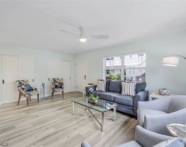 780 10th Avenue S - Photo Thumbnail 7