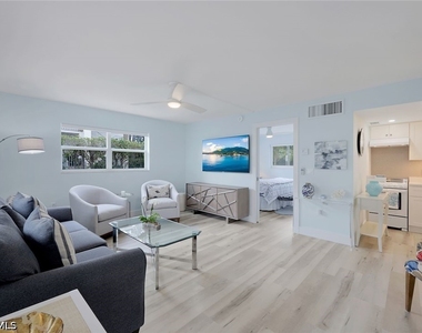 780 10th Avenue S - Photo Thumbnail 5