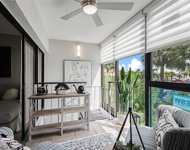 807 River Point Drive - Photo Thumbnail 22
