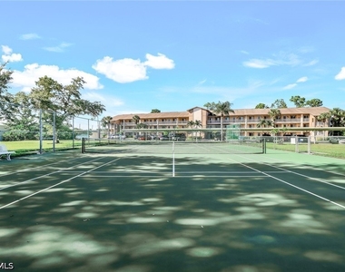 7360 Glenmoor Lane - Photo Thumbnail 14