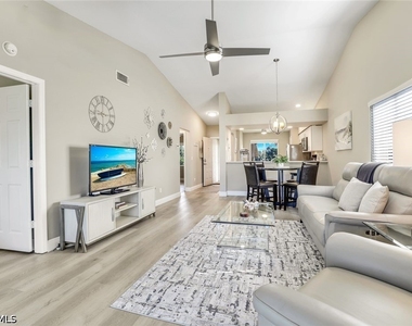 7360 Glenmoor Lane - Photo Thumbnail 1
