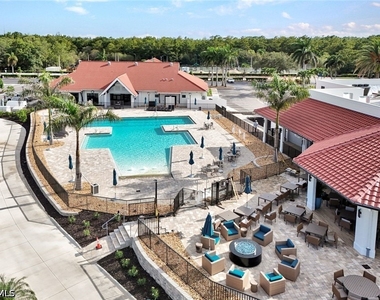 7360 Glenmoor Lane - Photo Thumbnail 20