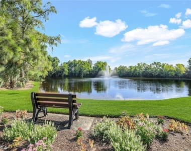 7360 Glenmoor Lane - Photo Thumbnail 11