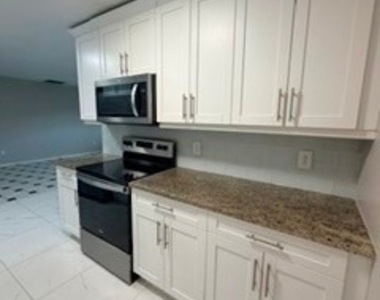 18572 Sarasota Road - Photo Thumbnail 1