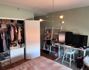 353 East 104th Street - Photo Thumbnail 6