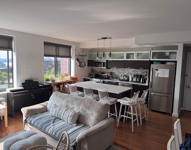 353 East 104th Street - Photo Thumbnail 2