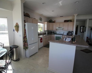 5506 Ambersand Place - Photo Thumbnail 6