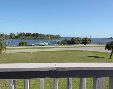 5506 Ambersand Place - Photo Thumbnail 10