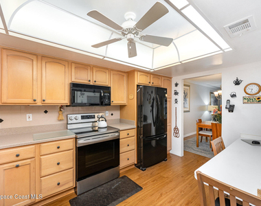 5807 N Atlantic Avenue - Photo Thumbnail 8