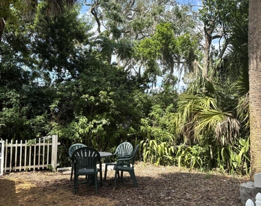 1903 Fletcher Street - Photo Thumbnail 1