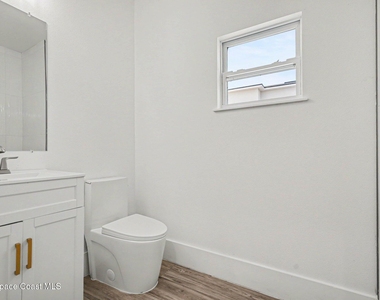19 Travis Street - Photo Thumbnail 7