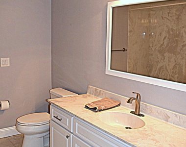801 Del Rio Way - Photo Thumbnail 14