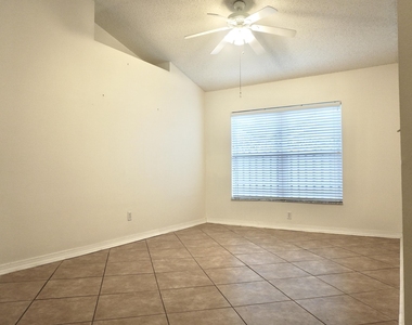 3817 La Flor Drive - Photo Thumbnail 2