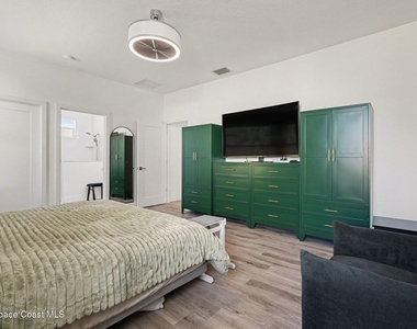 1444 Seeley Circle Nw - Photo Thumbnail 12