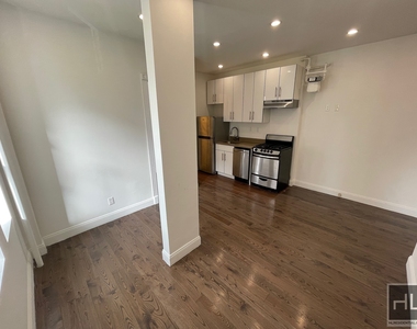 Tiemann Place - Photo Thumbnail 1